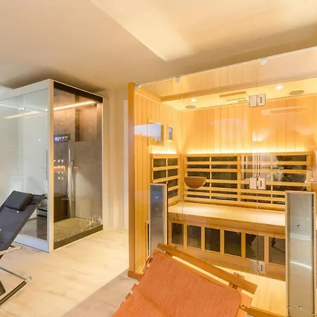 Lose The World. Find Yourself. Duemani, 8 Bedrooms, Panoramic Pool & *